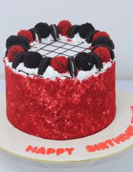 Red Velvet Fresh Cream Cake