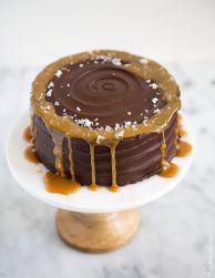 caramel chocolate cake